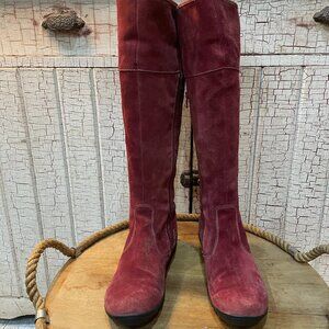 Hush Puppies Tall Red Suede Winter Waterproof Boots Moccasins zipper 9.5